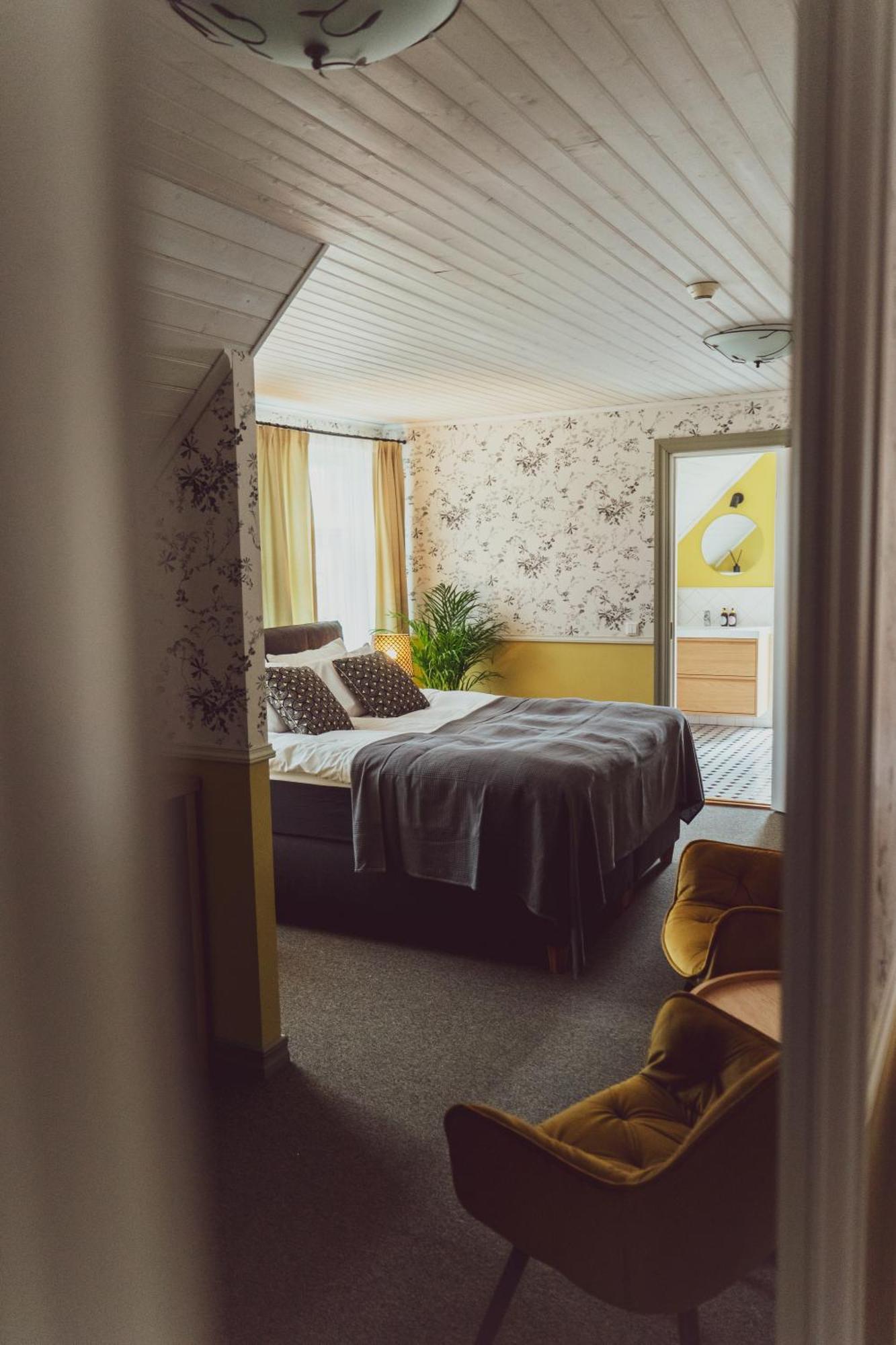 קורסארה Vanalinna Boutique Hotel מראה חיצוני תמונה