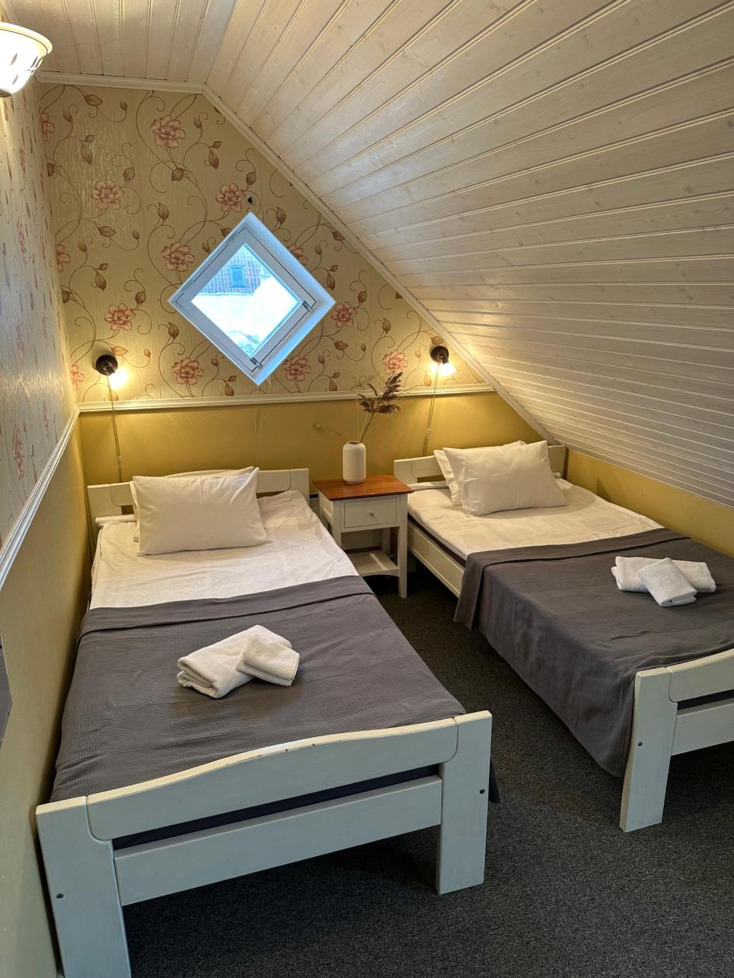 קורסארה Vanalinna Boutique Hotel מראה חיצוני תמונה