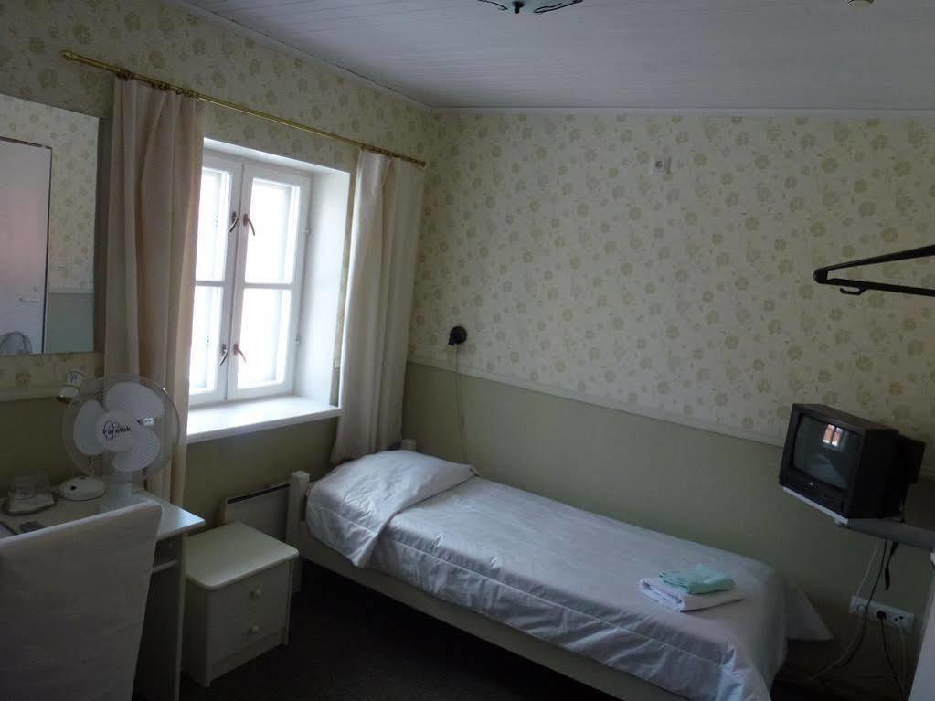 קורסארה Vanalinna Boutique Hotel מראה חיצוני תמונה